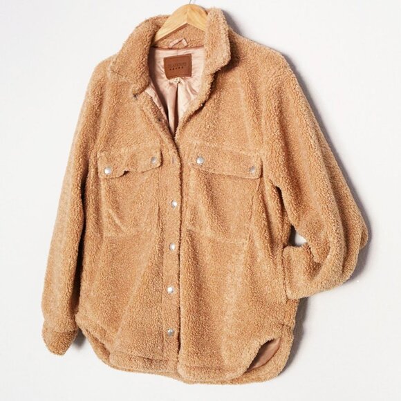 Blank NYC Jackets & Blazers - Blank NYC Teddy Sherpa Shacket Jacket Womens M Tan Camel Cozy Button Up $128